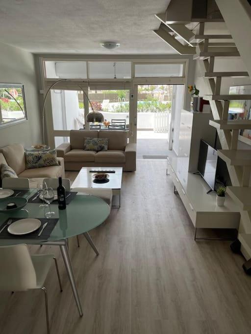 Apartamento Puerto Rico - Primera Linea De Playa Mogán Zewnętrze zdjęcie